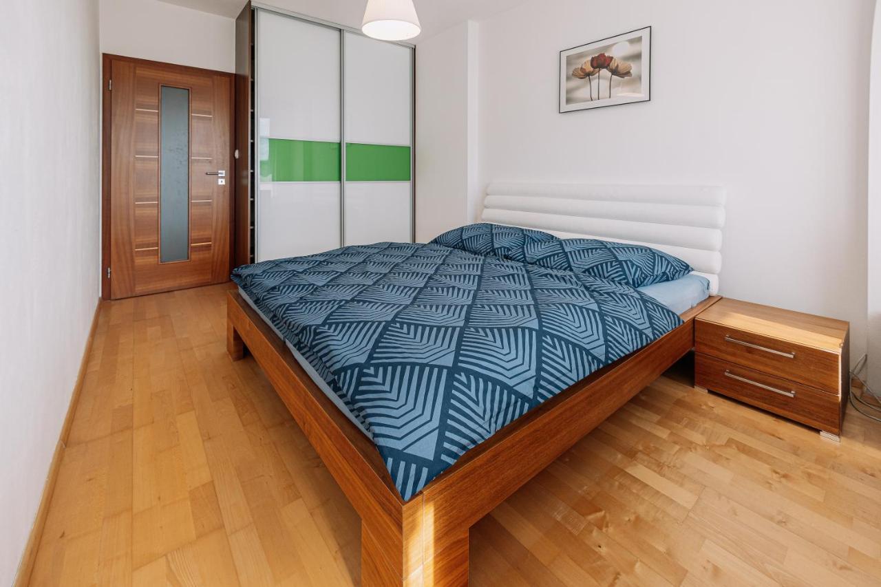 Apartment Family Bratislava Parking Slot Included! 外观 照片